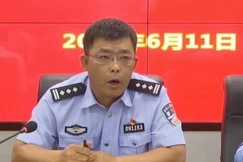 内蒙古四子王旗警察枪击案重审：正当防卫还是故意杀人？