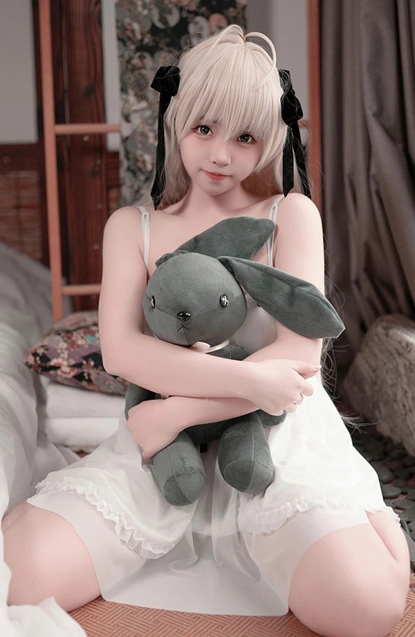 高质量Coser@Bangni邦尼写真曝光，梦幻演绎居家小穹妹！