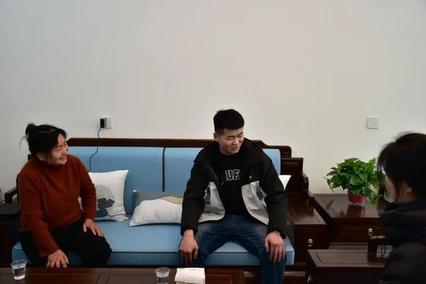 一位农村“媒婆”眼中的当代青年婚恋观：从父母安排到情感自主