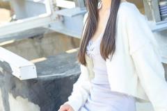 赤西夜夜唯美写真来袭，肉丝Lolita造型惊艳演绎少女秩序天台都市风大片